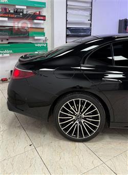 مرسيدس بنز E-Class
